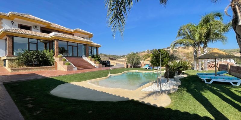 Swimming pool of Country house for sale in Loja  with Air Conditioner, Private garden and Terrace