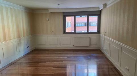 Photo 3 of Flat for sale in Espinosa Orive Doktorearen Kalea, 9, Miribilla, Bilbao
