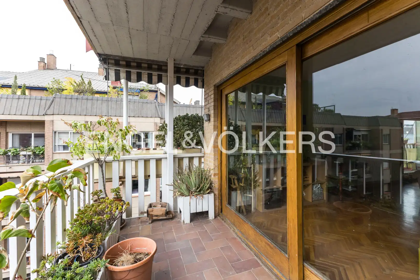 Penthouse with pool for sale in Ciudad Lineal, imagen 9