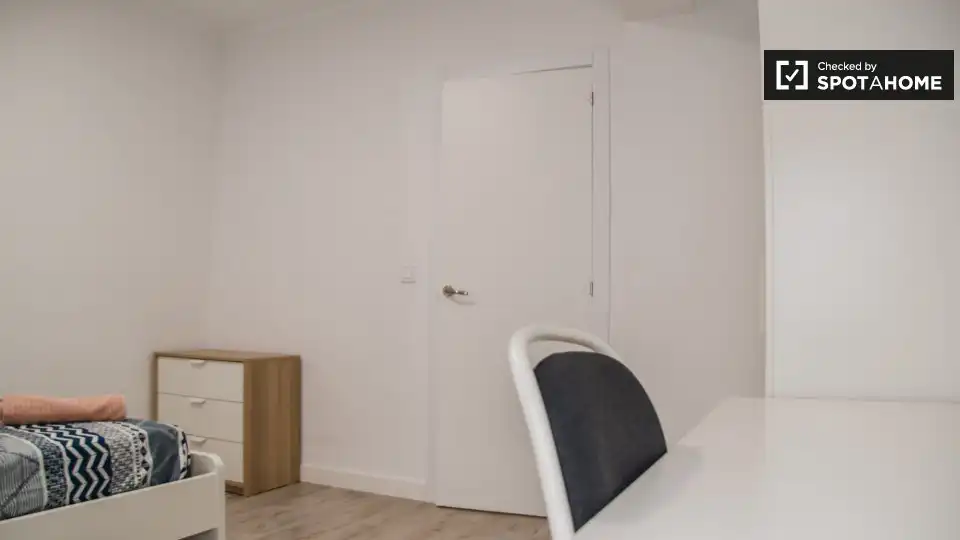 Flat with terrace to rent in Algirós, imagen 16