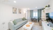 Living room of Flat for sale in Móstoles  with Air Conditioner, Terrace and Balcony