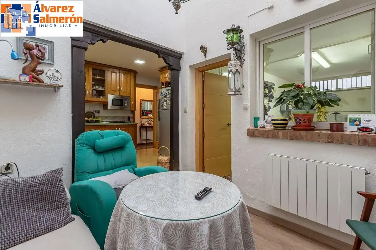 Bedroom of Houses for sale in Granada  with Air Conditioner, Heating and Terrace