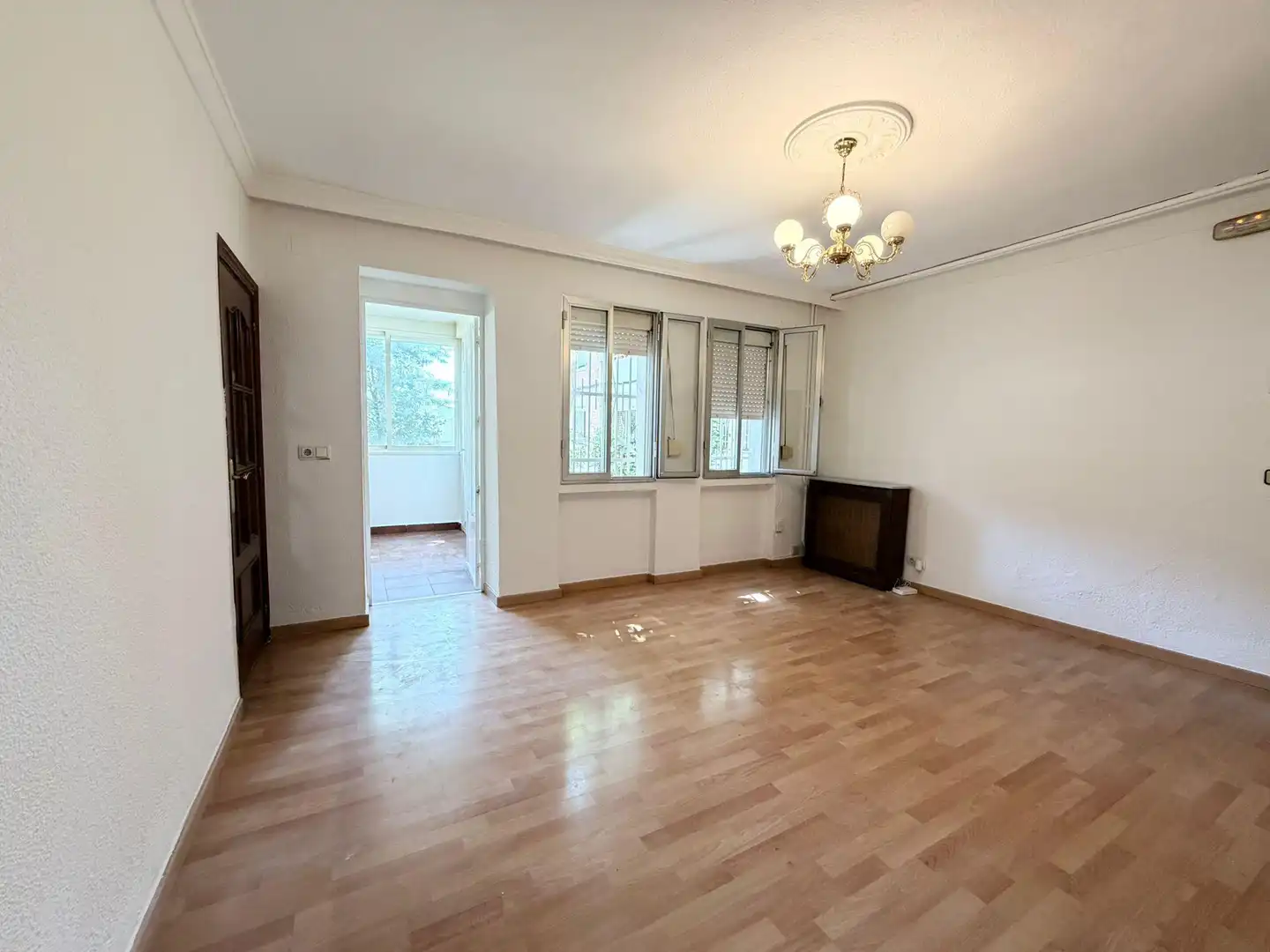 Sala de estar de Piso en venta en Madrid con Calefacción, Jardín privado y Parquet
