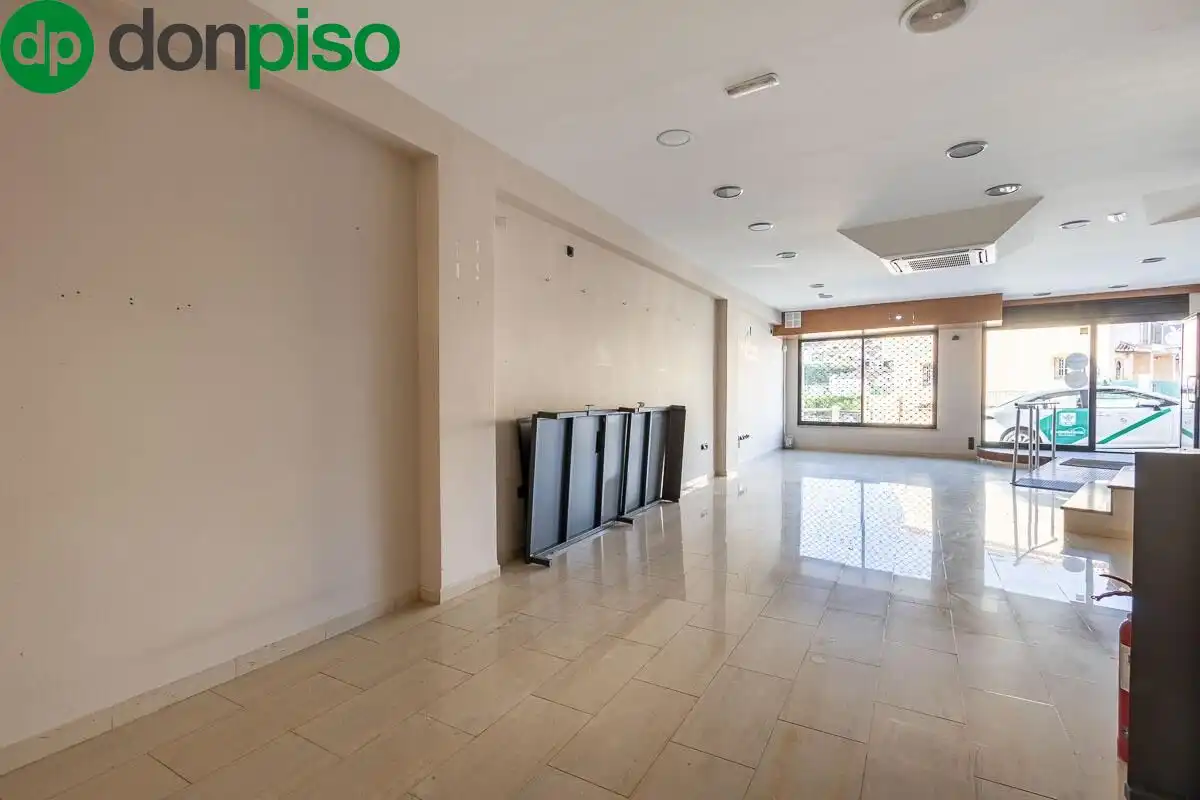Commercial properties for sale in Monachil  with Air Conditioner