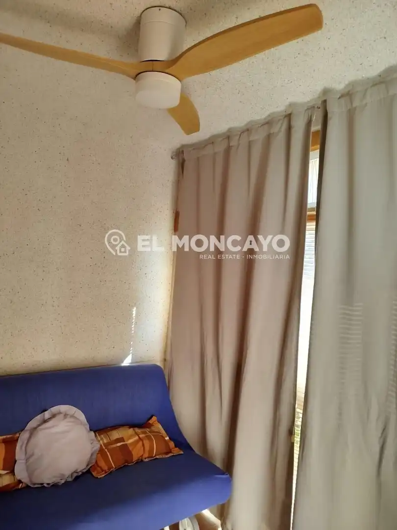 Living room of Houses for sale in Guardamar del Segura  with Air Conditioner, Heating and Private garden