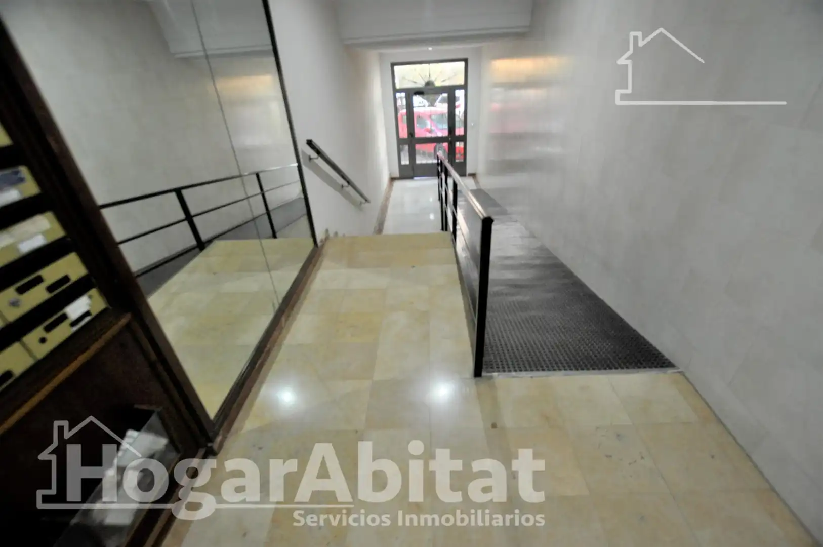 Piso en venta en Valencia con Aire acondicionado, Calefacción y Balcón