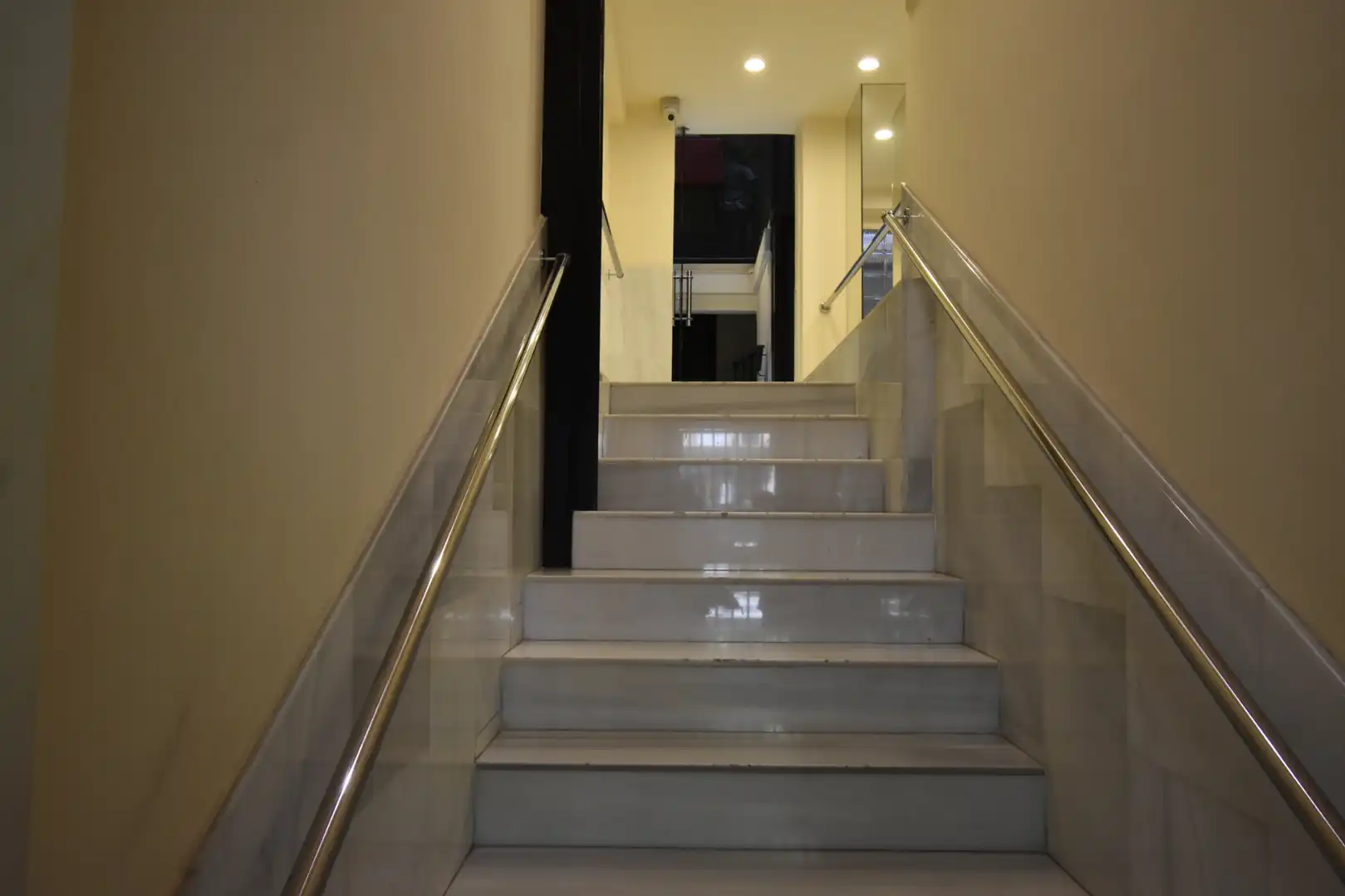 Piso en venta en Barcelona con Calefacción, Balcón y Alarma