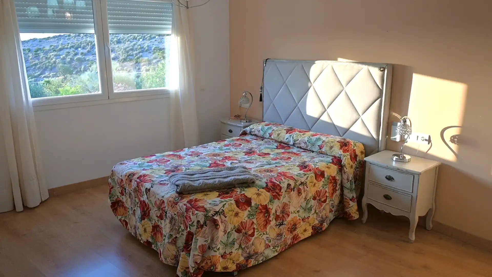 Dormitori de Casa o xalet en venda en La Zubia amb Aire condicionat, Calefacció i Jardí privat