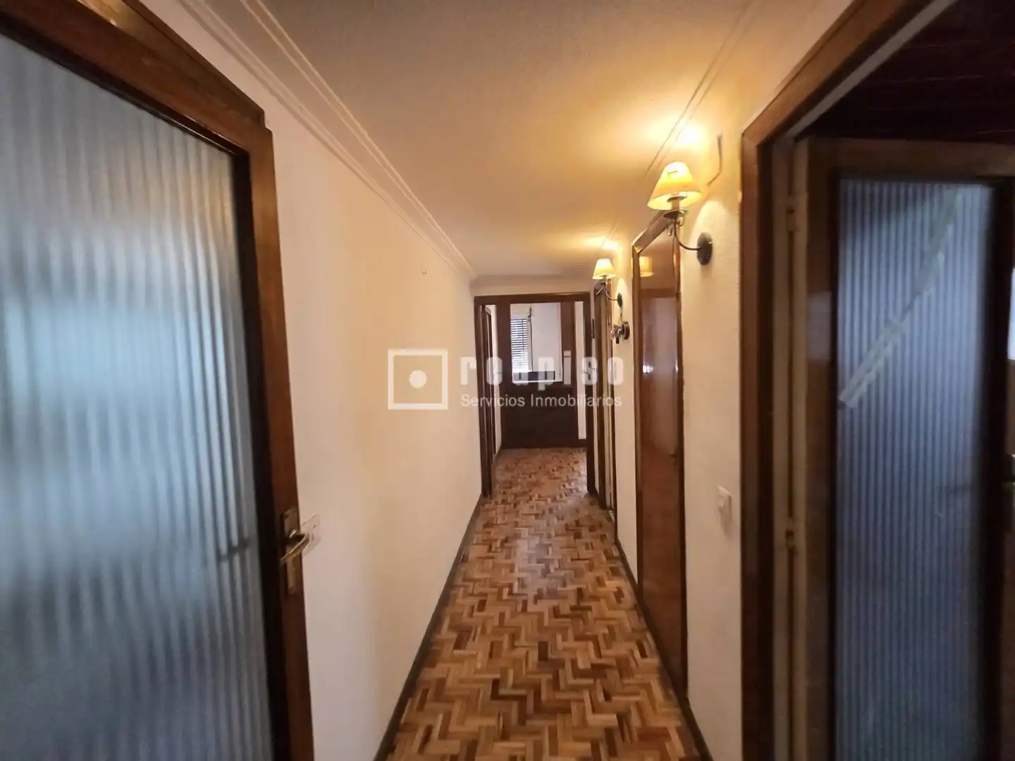 Wohnung zum Verkauf in Madrid mit Heizung, Parkett und Terrasse
