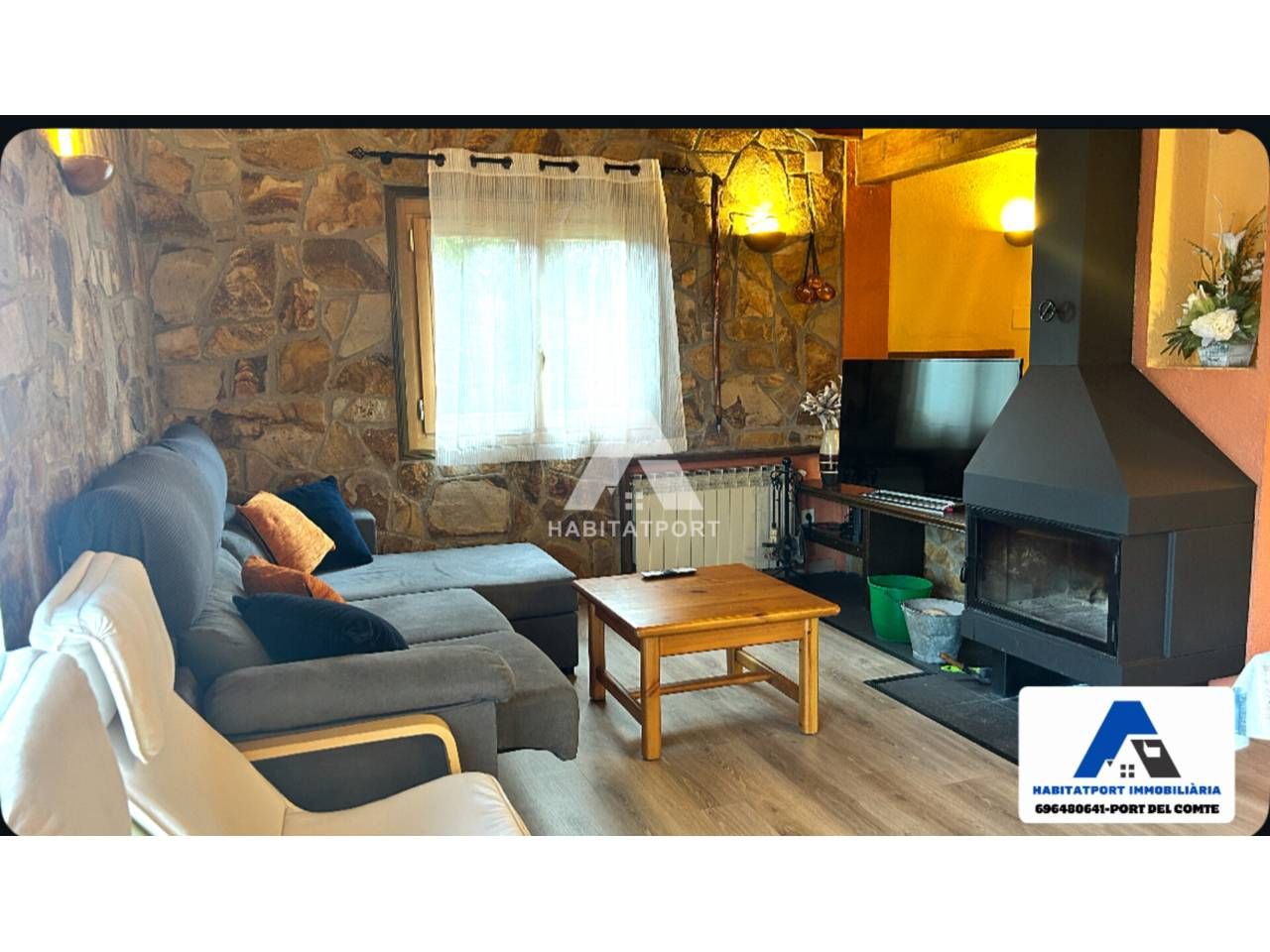 Living room of House or chalet for sale in La Coma i la Pedra  with Heating, Private garden and Parquet flooring