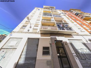 Flat with lift for sale in Calle Esmalte 6
