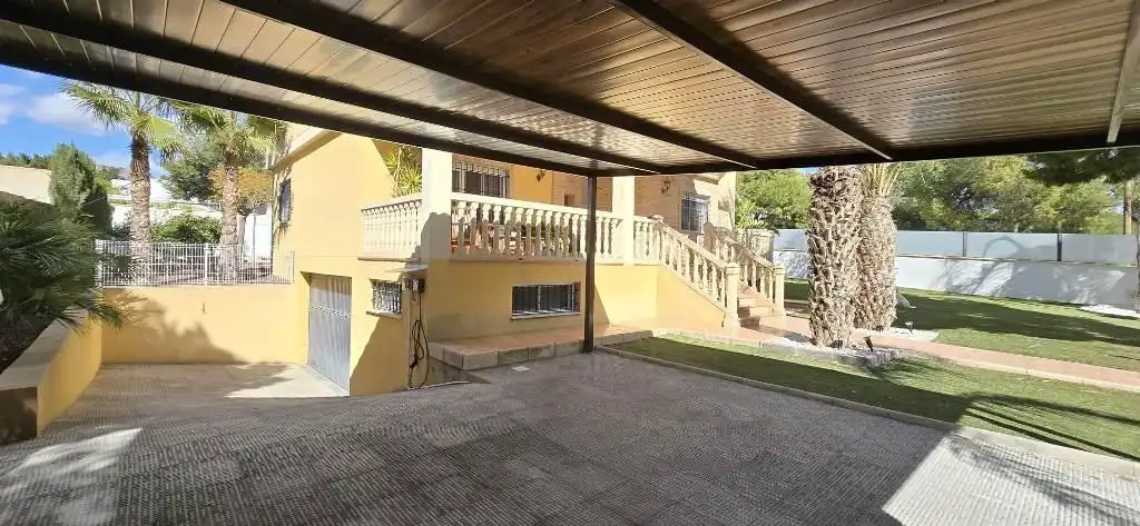 Exterior view of Houses for sale in Totana  with Air Conditioner, Private garden and Storage room