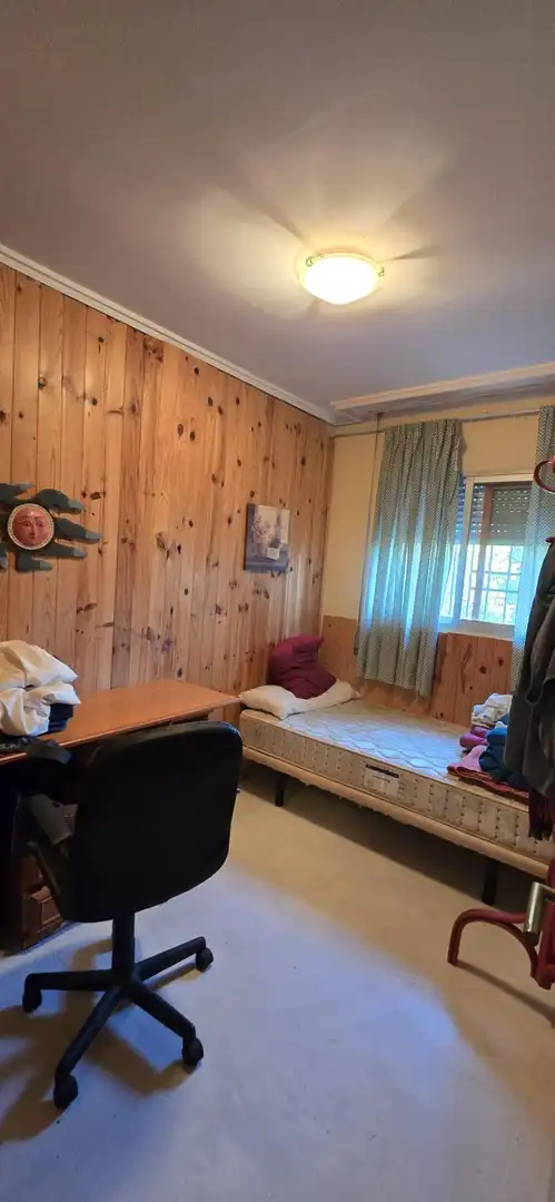 Dormitori de Casa o xalet en venda en Llíria amb Terrassa i Piscina comunitària