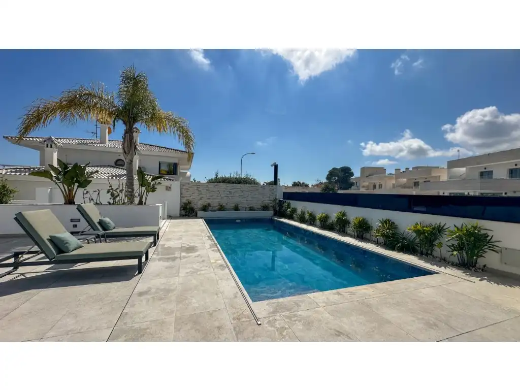 House with pool for sale in Urbanizacion V Martin Brisas 152, imagen 7