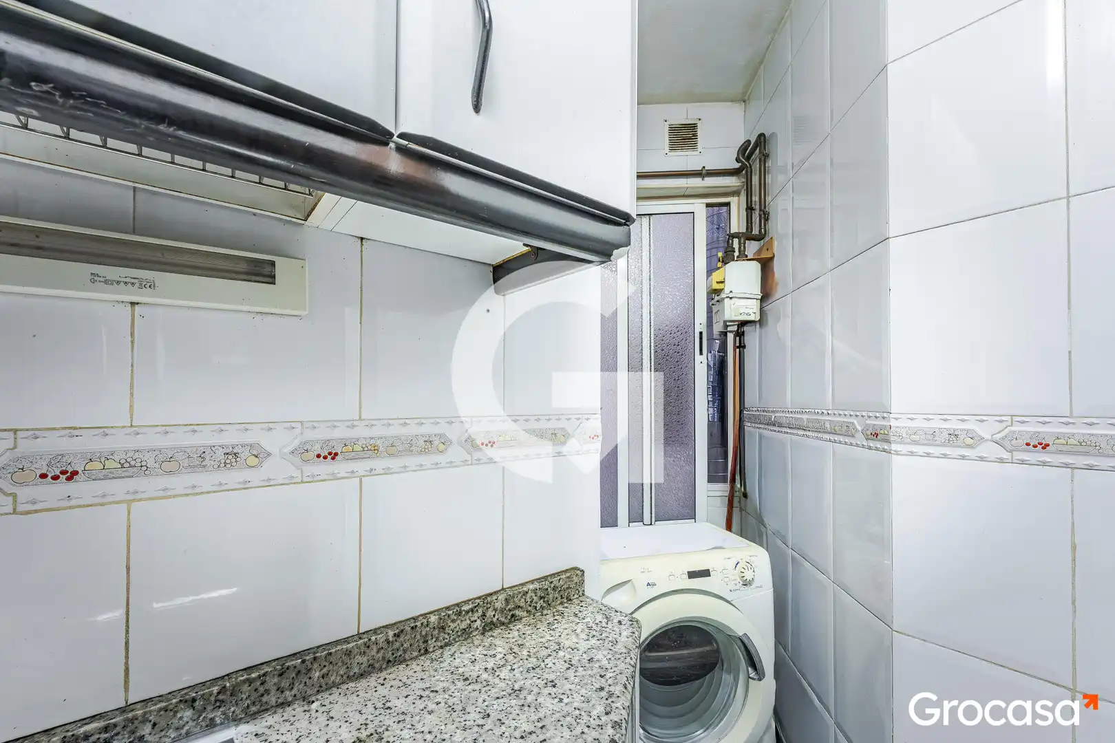 Cocina de Piso en venta en L'Hospitalet de Llobregat con Calefacción y Horno