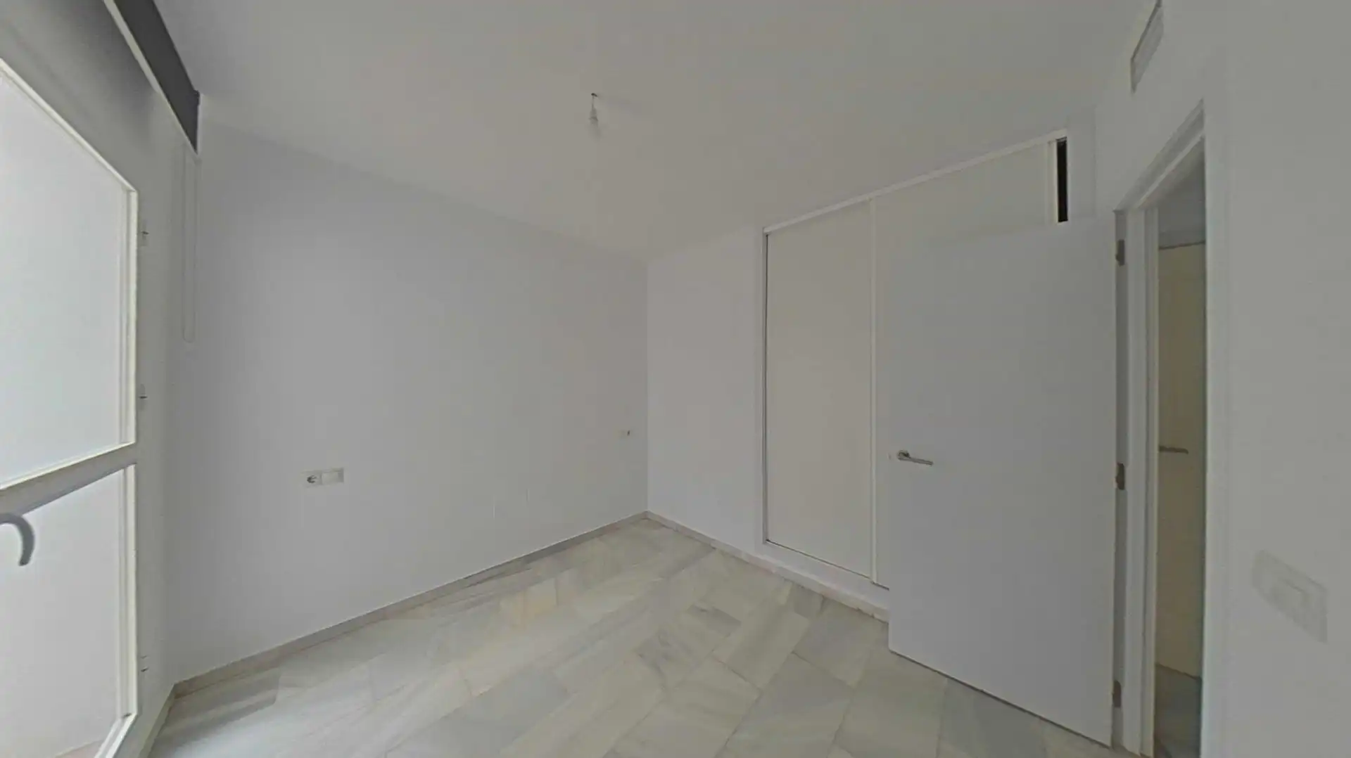 Bedroom of Apartments for sale in Mijas  with Air Conditioner and Heating