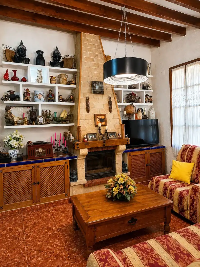 Sala d'estar de Casa adosada en venda en Sa Pobla amb Calefacció, Terrassa i Alarma