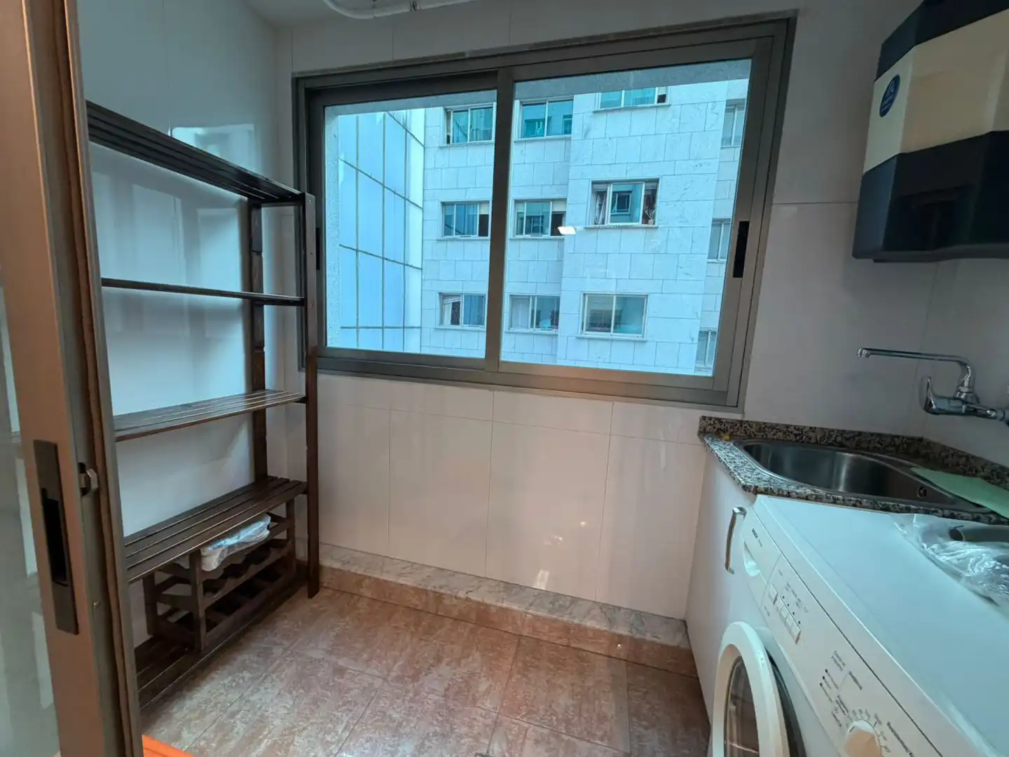 Habitación de Piso de alquiler en A Coruña Capital  con Calefacción y Parquet