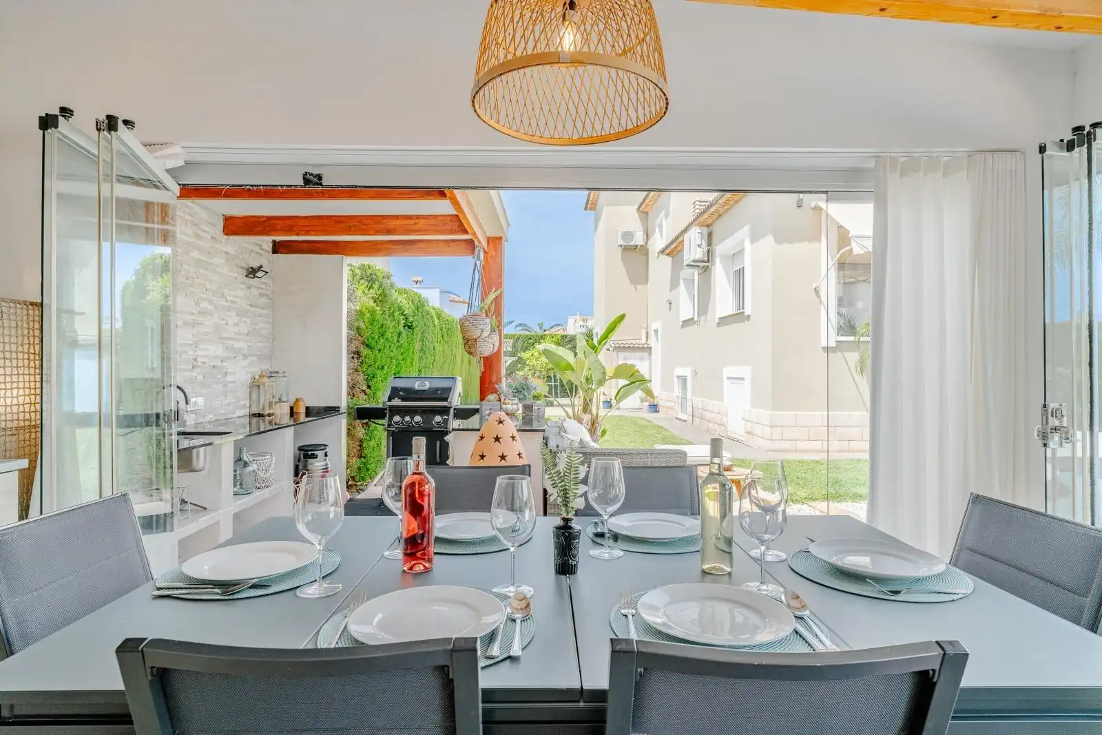 Casa o chalet de alquiler en Les Bovetes - La Felicidad