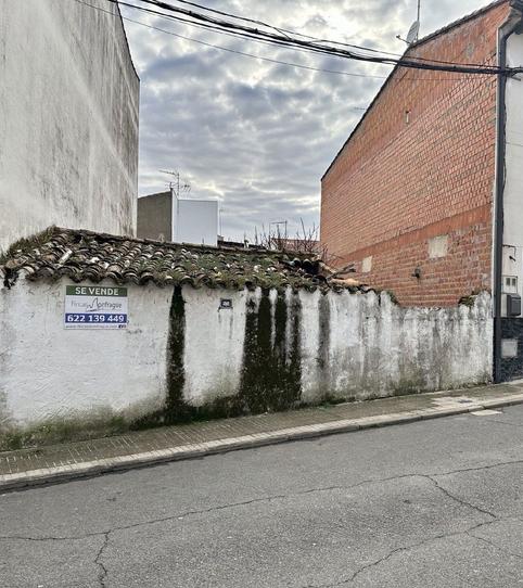 Foto 2 de Residencial en venda a Malpartida de Plasencia, Cáceres