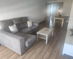 Living room of Flat to rent in  Murcia Capital  with Air Conditioner, Heating and Furnished