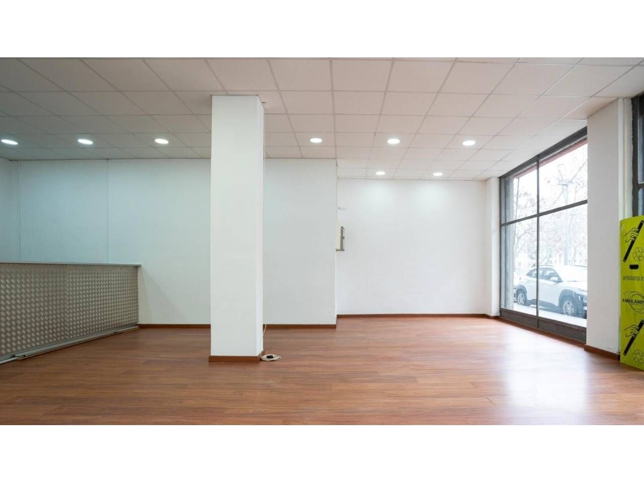 Local en venta en Calle Camp Arriassa, La Verneda i la Pau