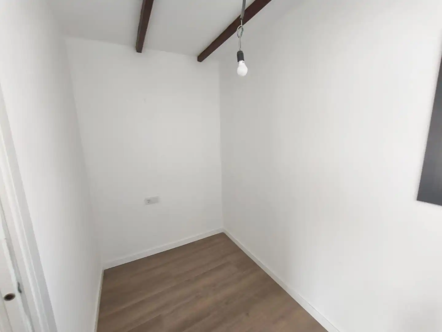 Houses for sale in Sabadell  with Air Conditioner, Parquet flooring and Terrace