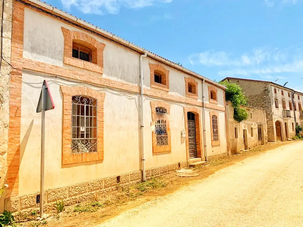 Country homes for sale in Calle Real, 25, Langa de Duero