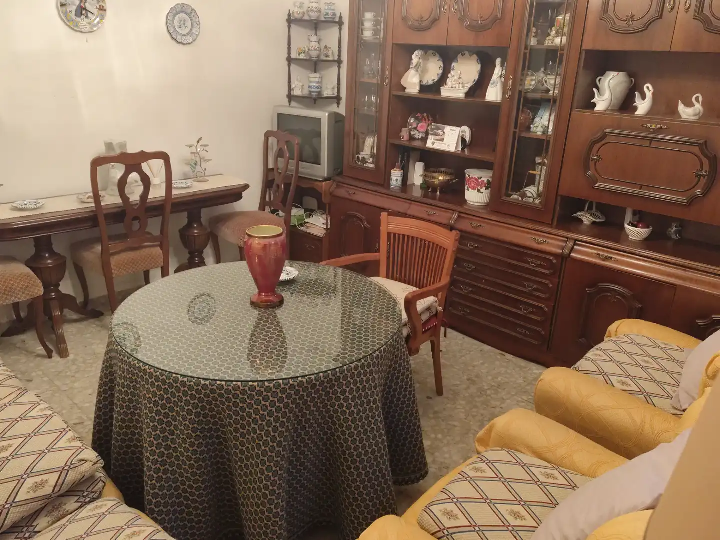 Menjador de Casa o xalet en venda en Polán amb Calefacció, Jardí privat i Moblat