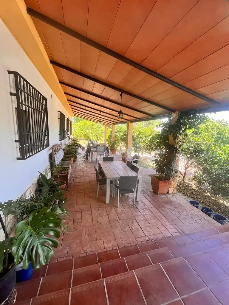 Terrassa de Casa o xalet en venda en Córdoba amb Aire condicionat, Jardí privat i Terrassa