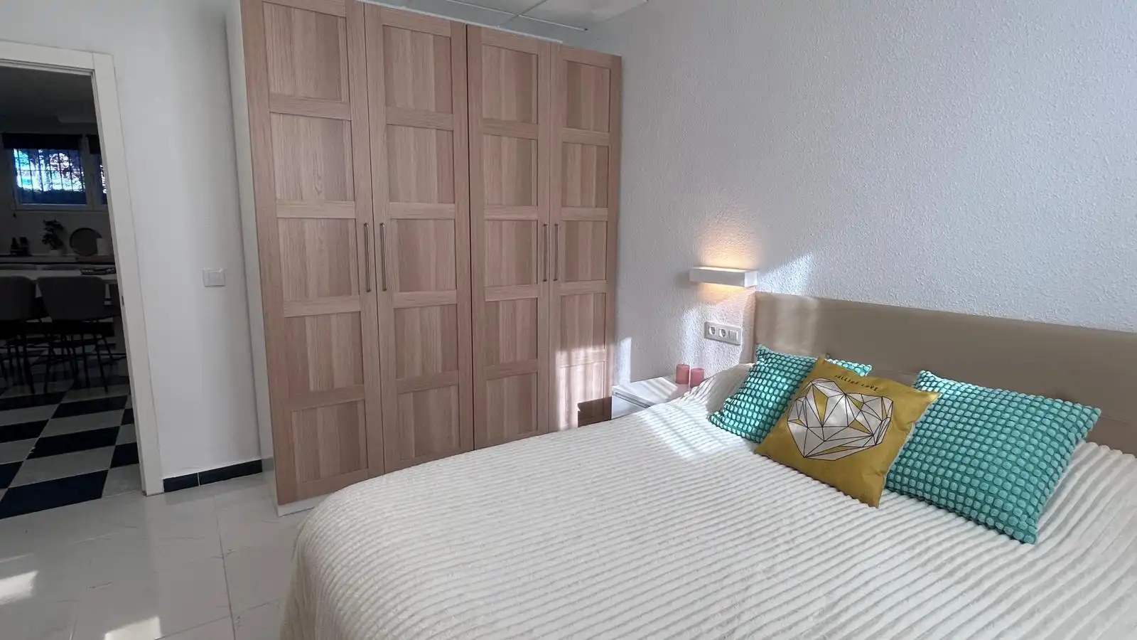 Schlafzimmer von Wohnung zur Miete in Orihuela mit Klimaanlage, Heizung und Privatgarten