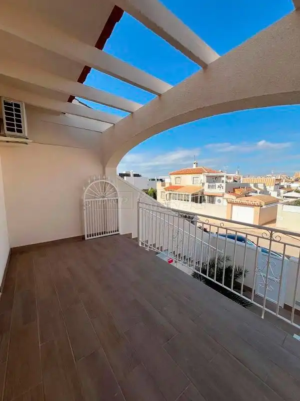 Villa avec terrasse à vendre à Playa de los Locos, imagen 35