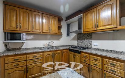 Kitchen of House or chalet for sale in Sabadell  with Air Conditioner, Heating and Private garden