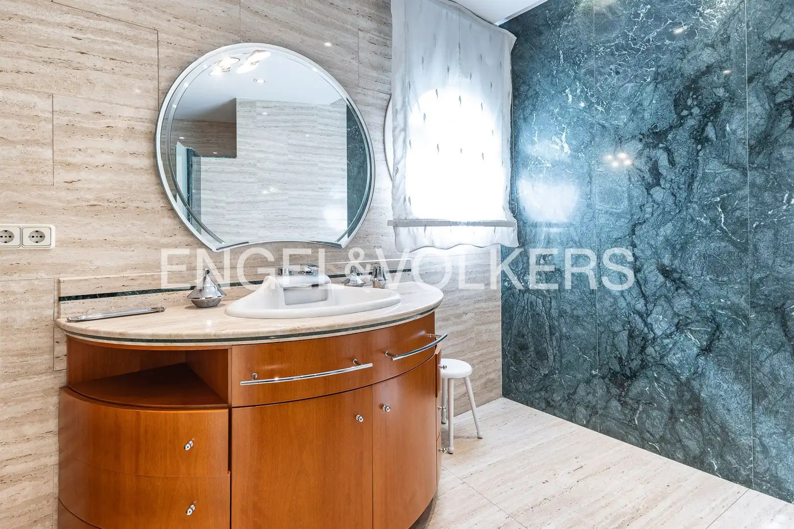 Baño de Piso en venta en Barcelona con Aire acondicionado, Calefacción y Terraza