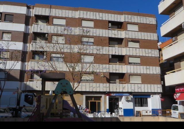 Vista exterior de Pis en venda en Xirivella