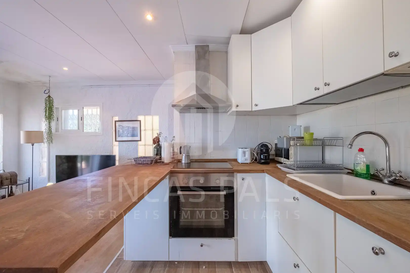 Cocina de Casa adosada en venta en Pals con Aire acondicionado, Calefacción y Jardín privado