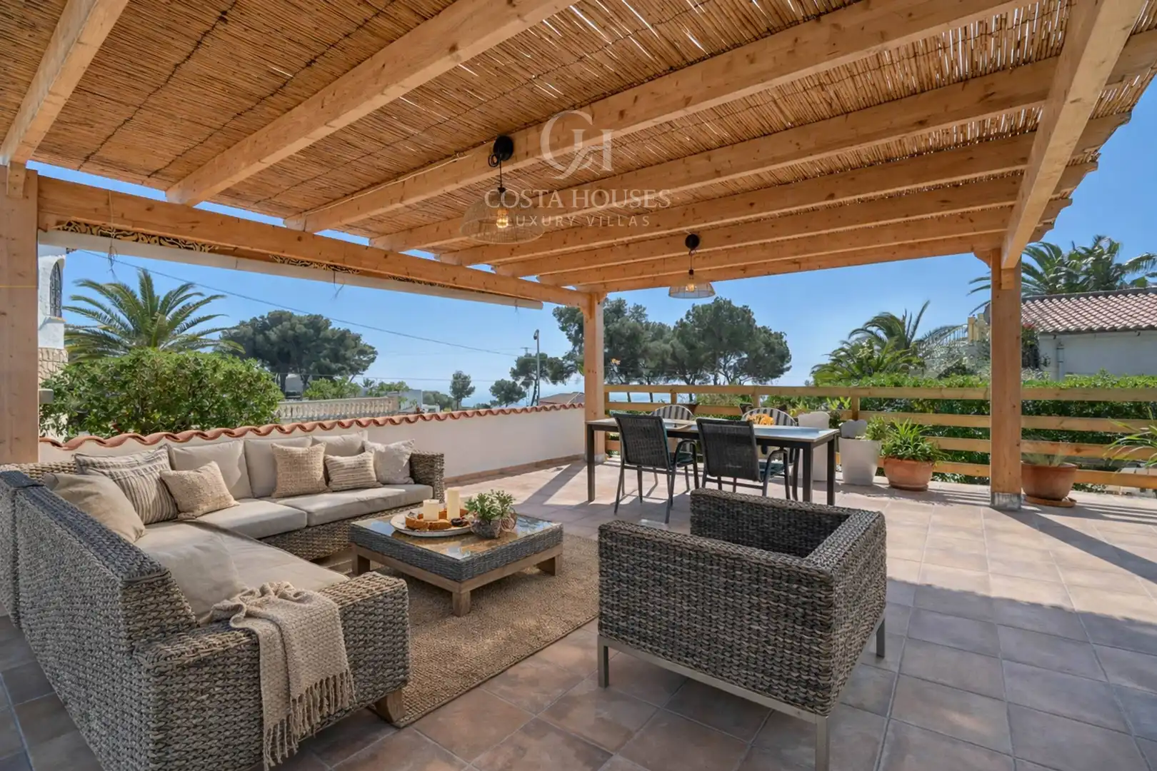 Terrace of Houses for sale in Jávea / Xàbia  with Air Conditioner, Heating and Private garden