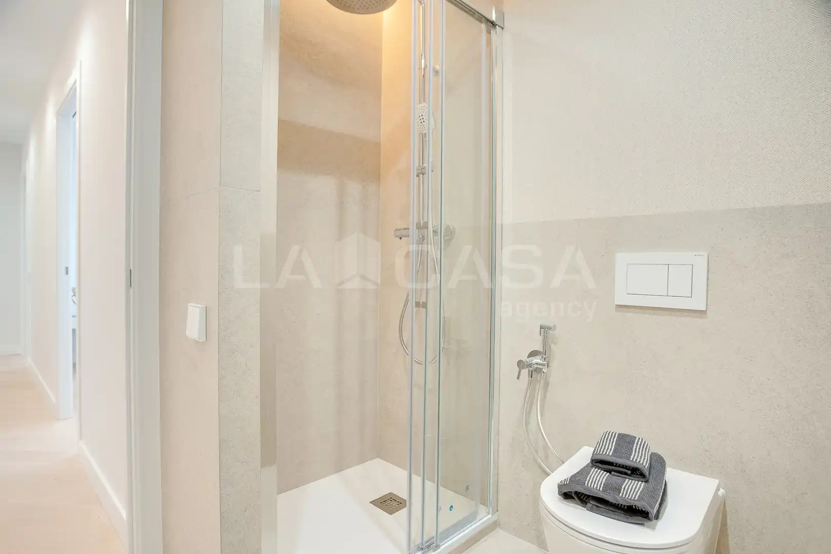 Baño de Ático en venta en Granollers con Calefacción y Terraza