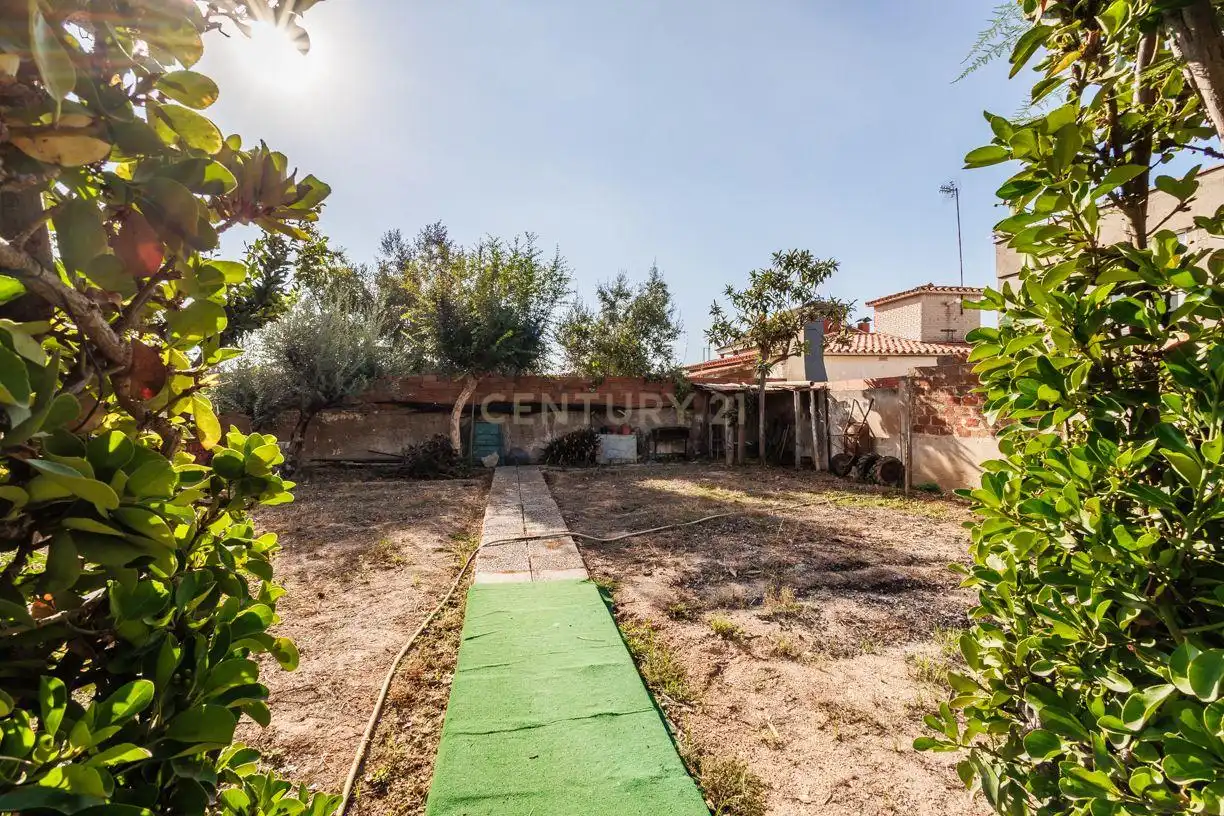 House with pool for sale in Carrer de les Orquídies, Viladecans, Spain, imagen 57