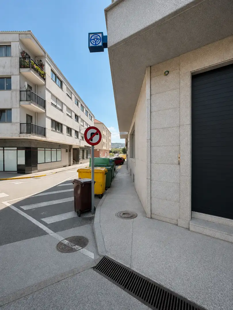 Local comercial en venta en Ponteceso, imagen 4