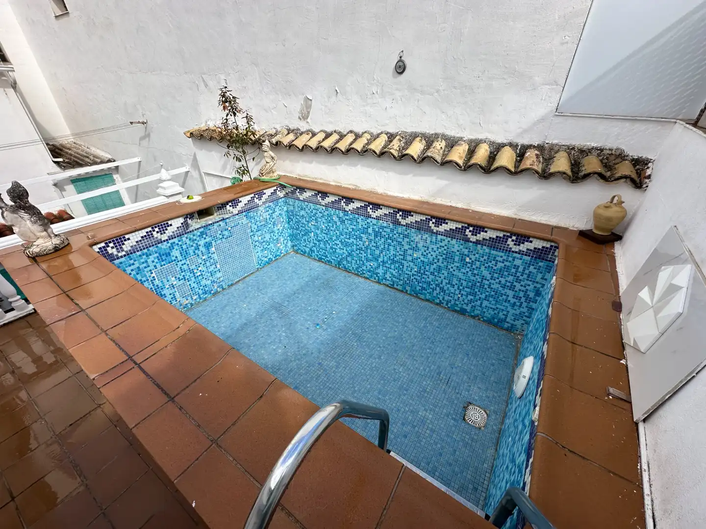 Swimming pool of Houses for sale in Úbeda  with Air Conditioner, Terrace and Swimming Pool