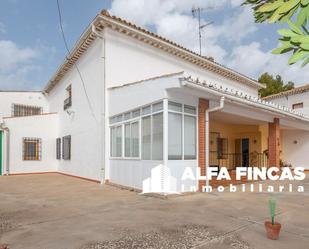 Vista exterior de Casa o xalet en venda en Cervera del Llano amb Jardí privat