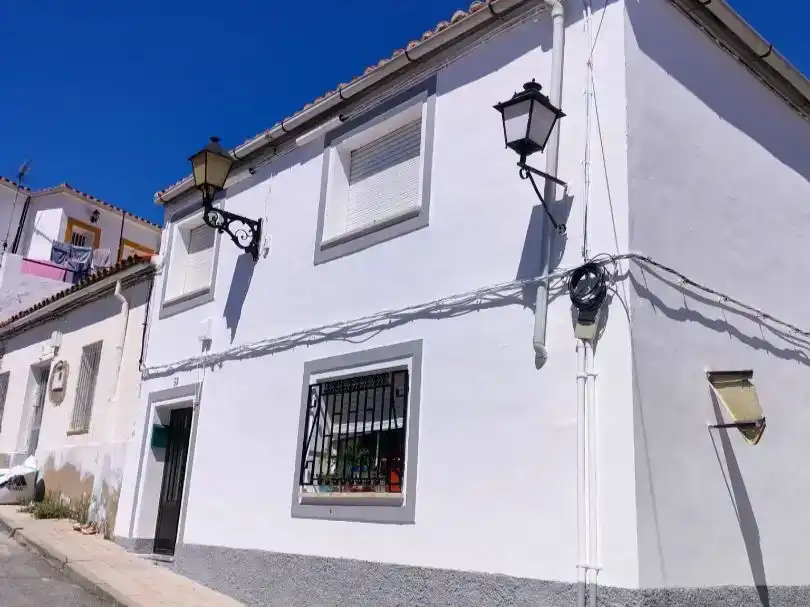 Exterior view of Flat for sale in Valencia de Alcántara