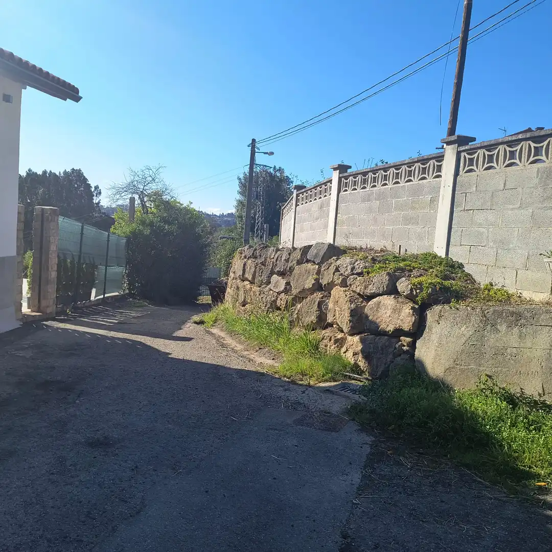 Vista exterior de Casa o xalet en venda en Oviedo  amb Aire condicionat, Calefacció i Jardí privat