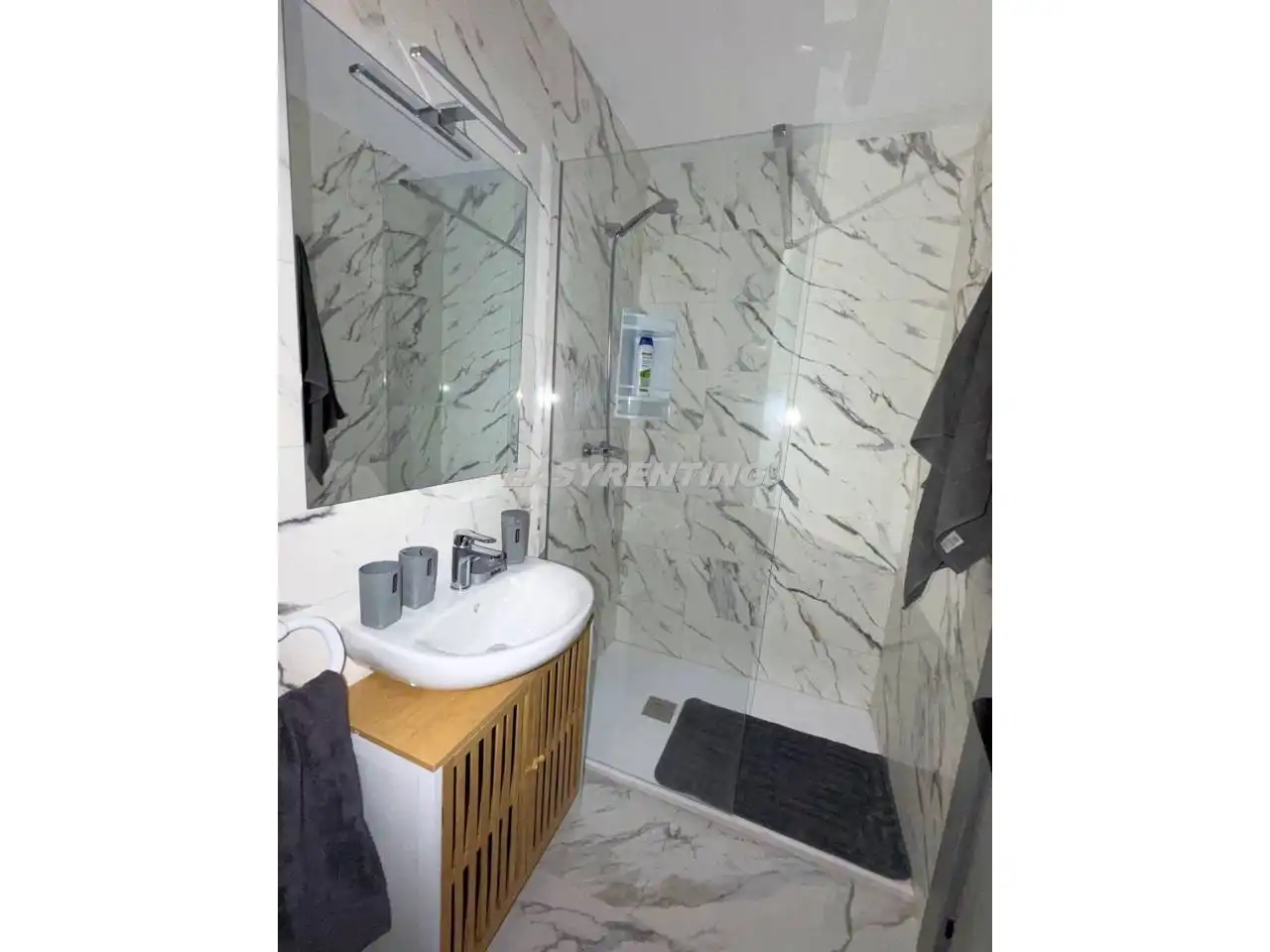 Flat for rent in Calle San José, Huerta Fava - Santiago