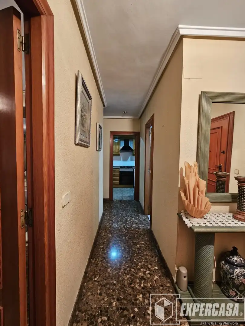 Piso con ascensor en venta en Quatre Carreres, imagen 4