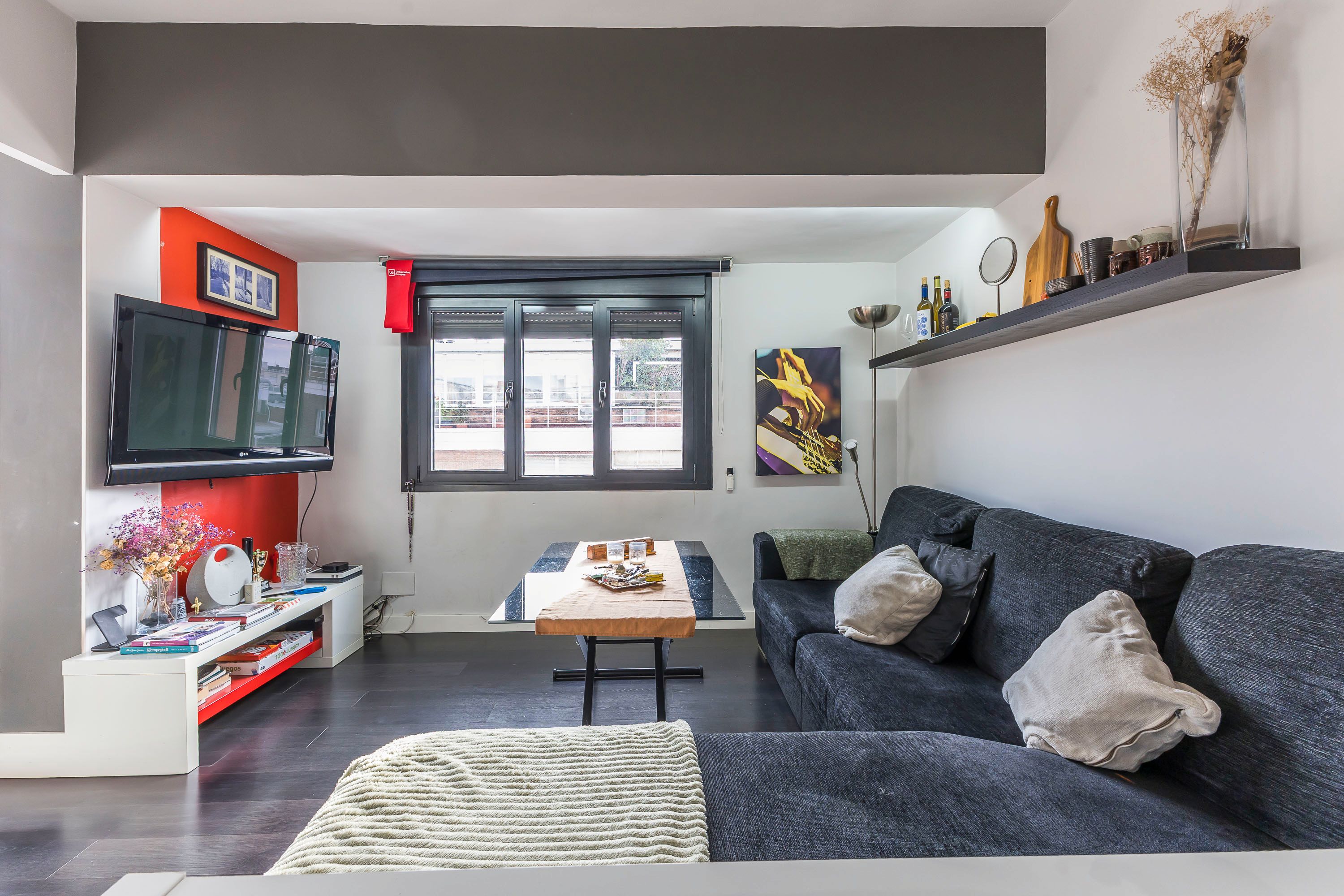 Sala d'estar de Apartament en venda en  Madrid Capital amb Aire condicionat i Calefacció