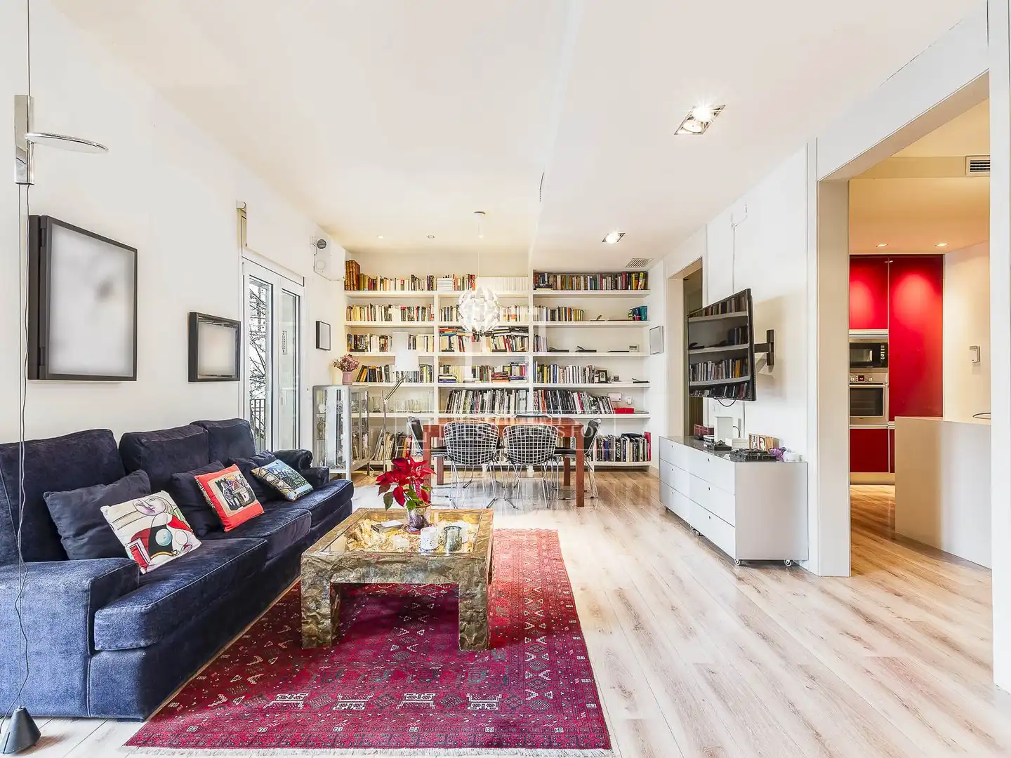 Sala d'estar de Pis en venda en Barcelona amb Aire condicionat, Calefacció i Parquet