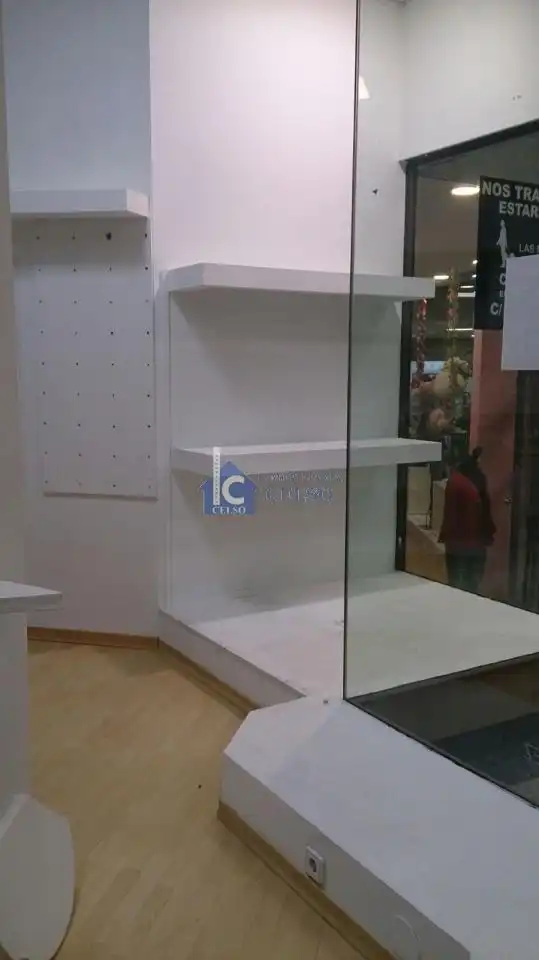 Local de lloguer en Ourense Capital 