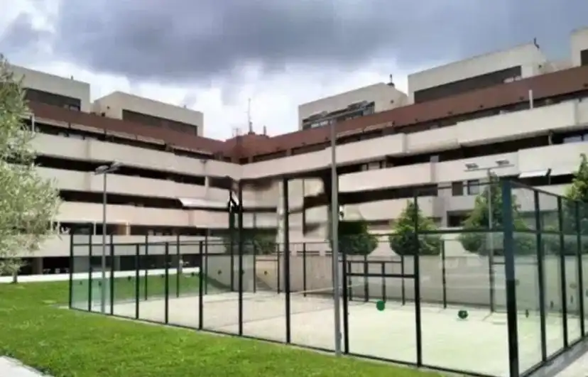 Vista exterior de Piso en venta en Yebes con Aire acondicionado, Calefacción y Jardín privado